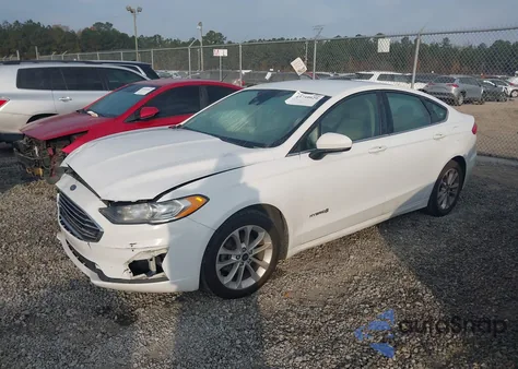 2019 Ford Fusion Hybrid Se z USA, uszkodzony, nr VIN 3FA6P0LU9KR225708